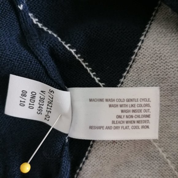 NWT Old Navy Mens Multicolor Sleeveless V Neck Diamond Pullover Sweater Size XXL - Picture 7 of 7